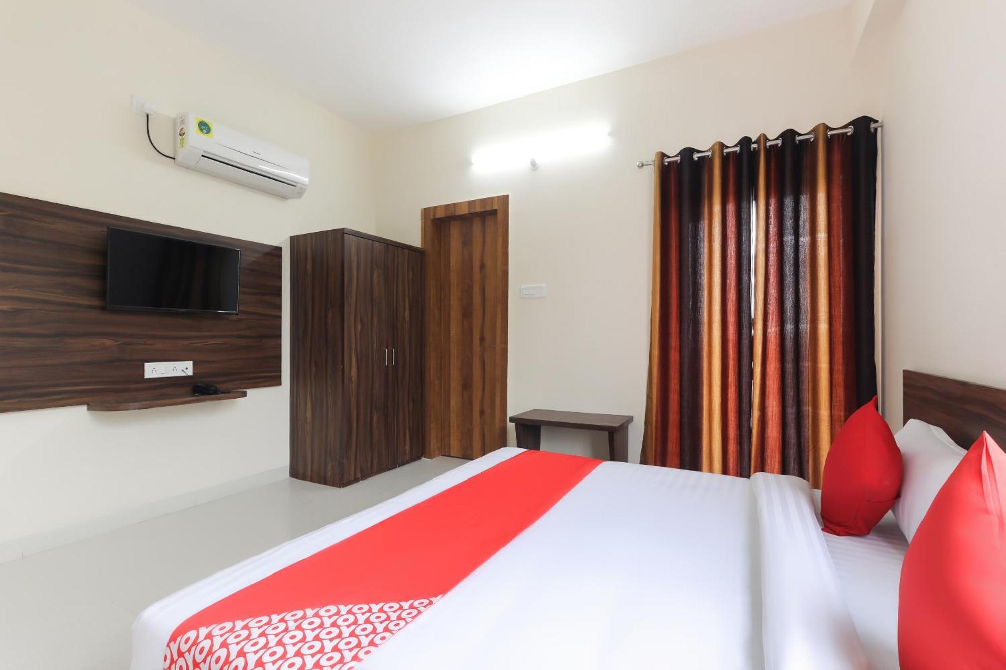 Hotel O La Flora Indore Buitenkant foto
